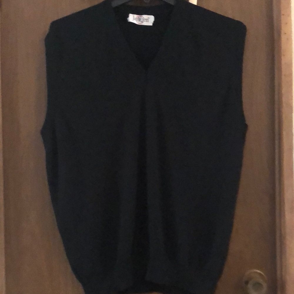 Men’s sweater vest